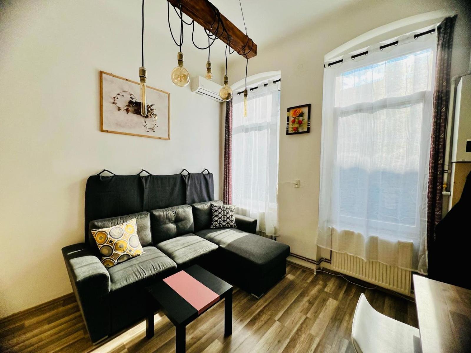 Elizabeth Brasov Apartment Exterior photo