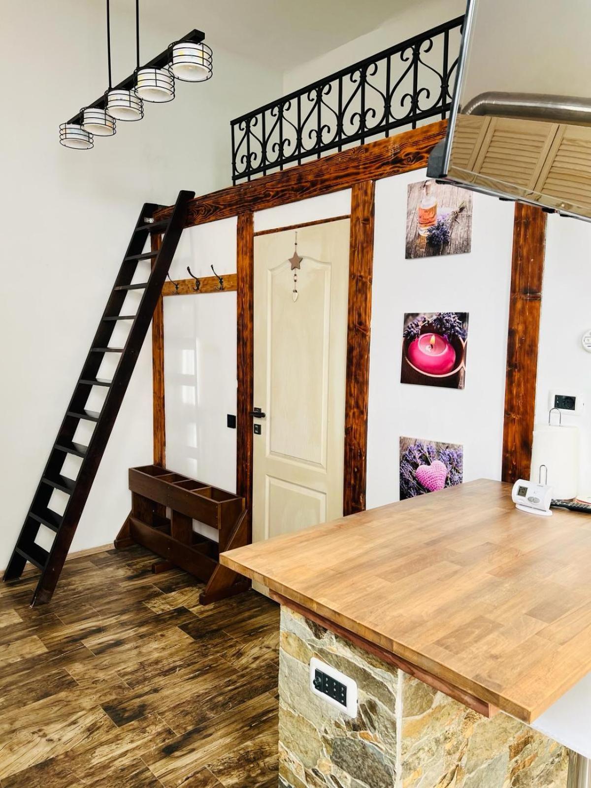 Elizabeth Brasov Apartment Exterior photo